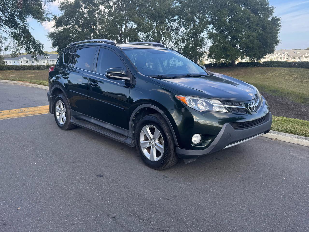 Used 2013 Toyota RAV4 XLE FWD image 19