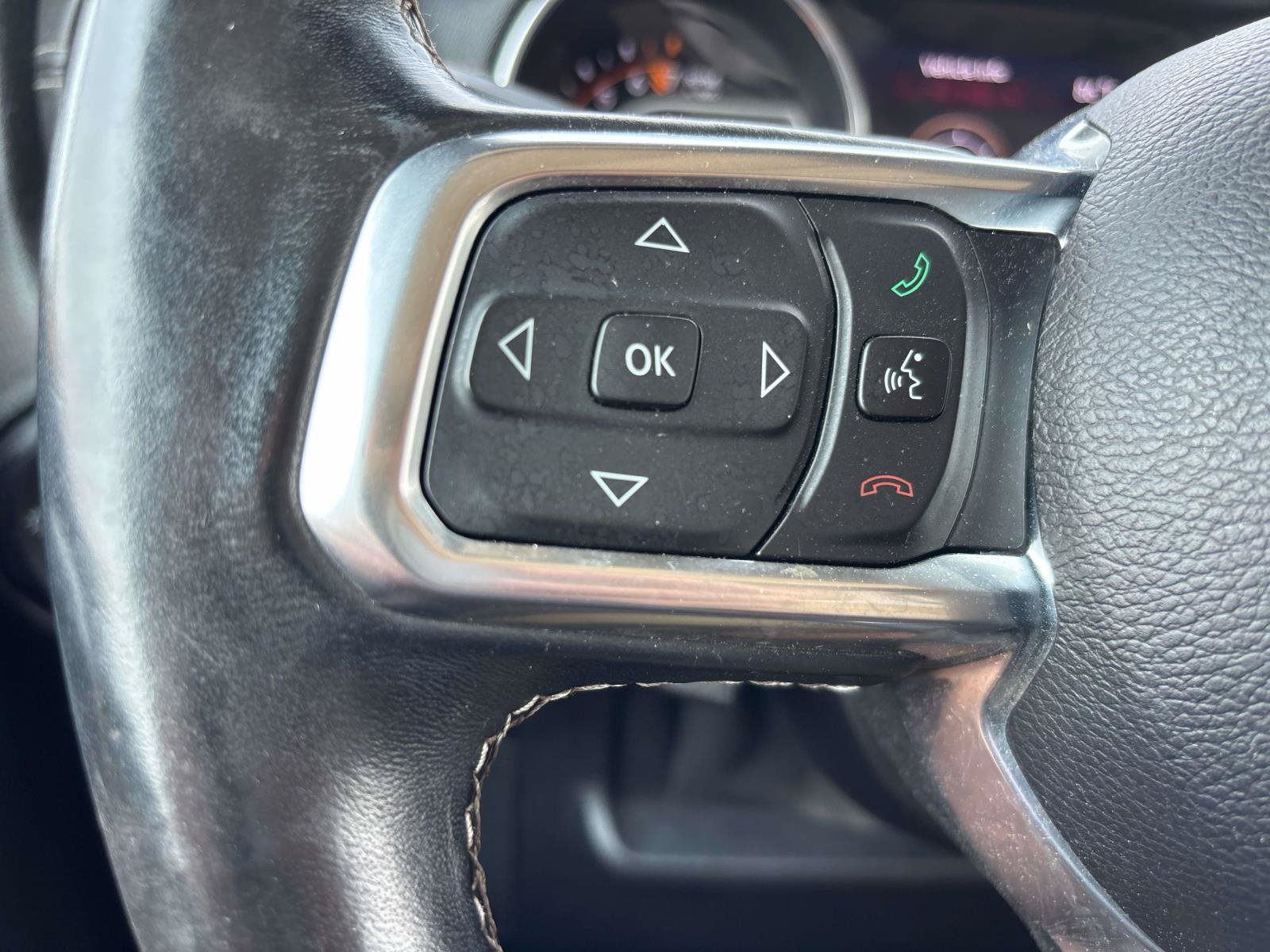 Certified 2018 Jeep Wrangler Unlimited Sahara w/ Dual Top Group AWD/4WD image 13