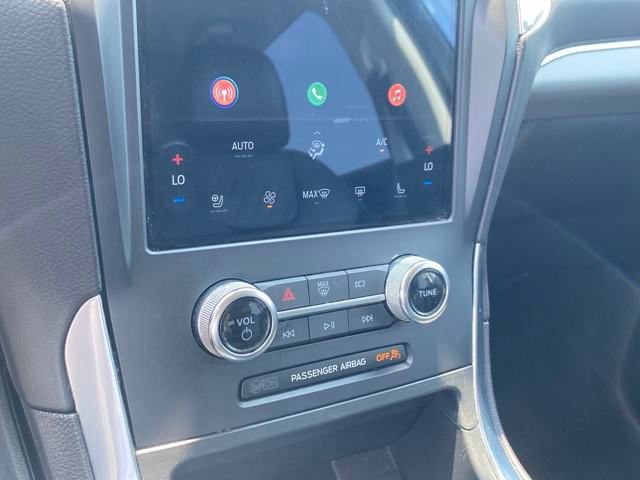 Used 2024 Ford Edge Titanium AWD/4WD image 18
