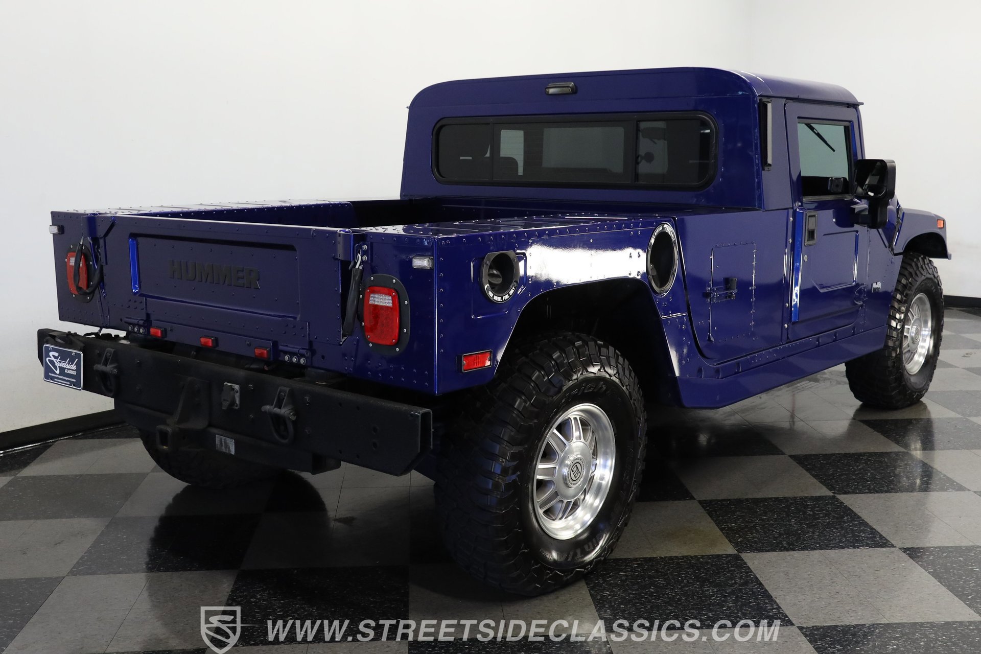 Used 2003 HUMMER H1 2-Door Hard Top image 10