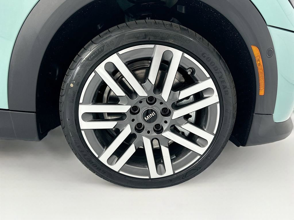 New 2026 MINI Cooper S image 29