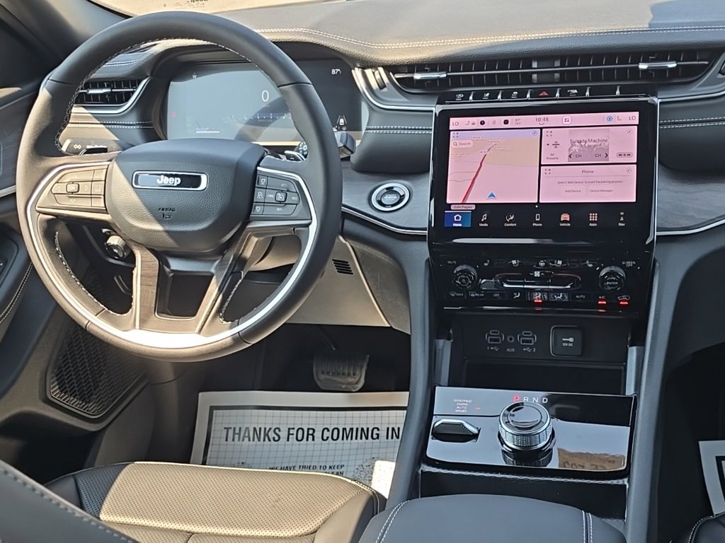 New 2025 Jeep Grand Cherokee L Limited w/ Luxury Tech Group II image 28