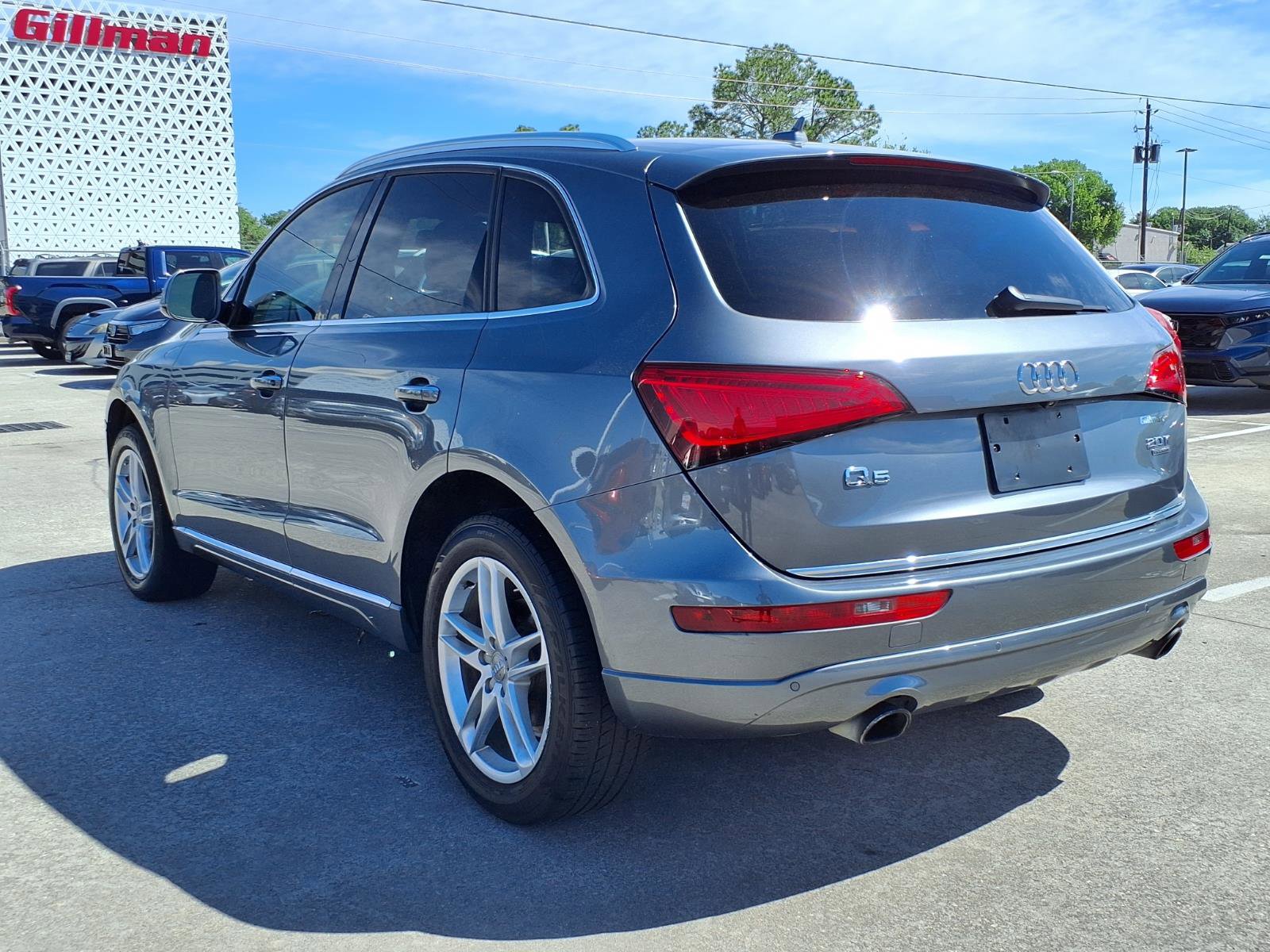 Used 2016 Audi Q5 2.0T Premium Plus w/ Technology Package image 3