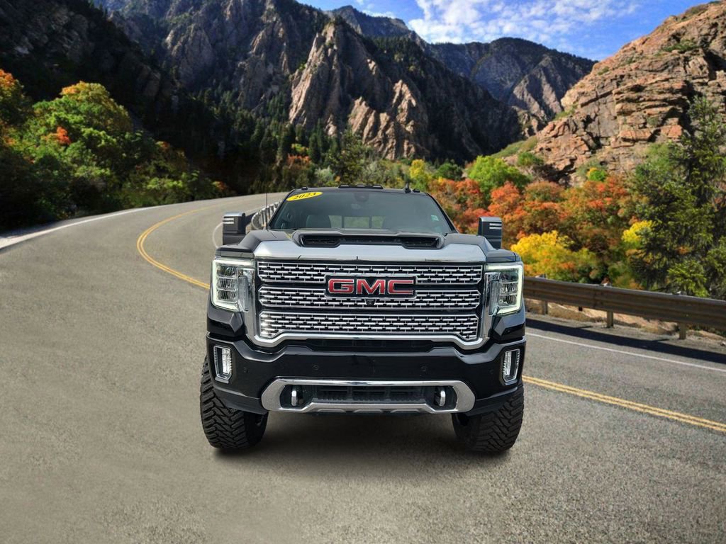 Used 2023 GMC Sierra 3500 Denali w/ Denali Ultimate Package image 6