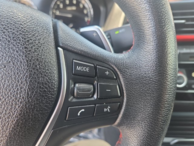 Used 2018 BMW 230i Convertible RWD image 21