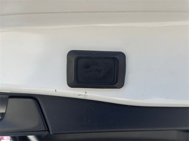 Used 2021 Toyota RAV4 XLE image 17