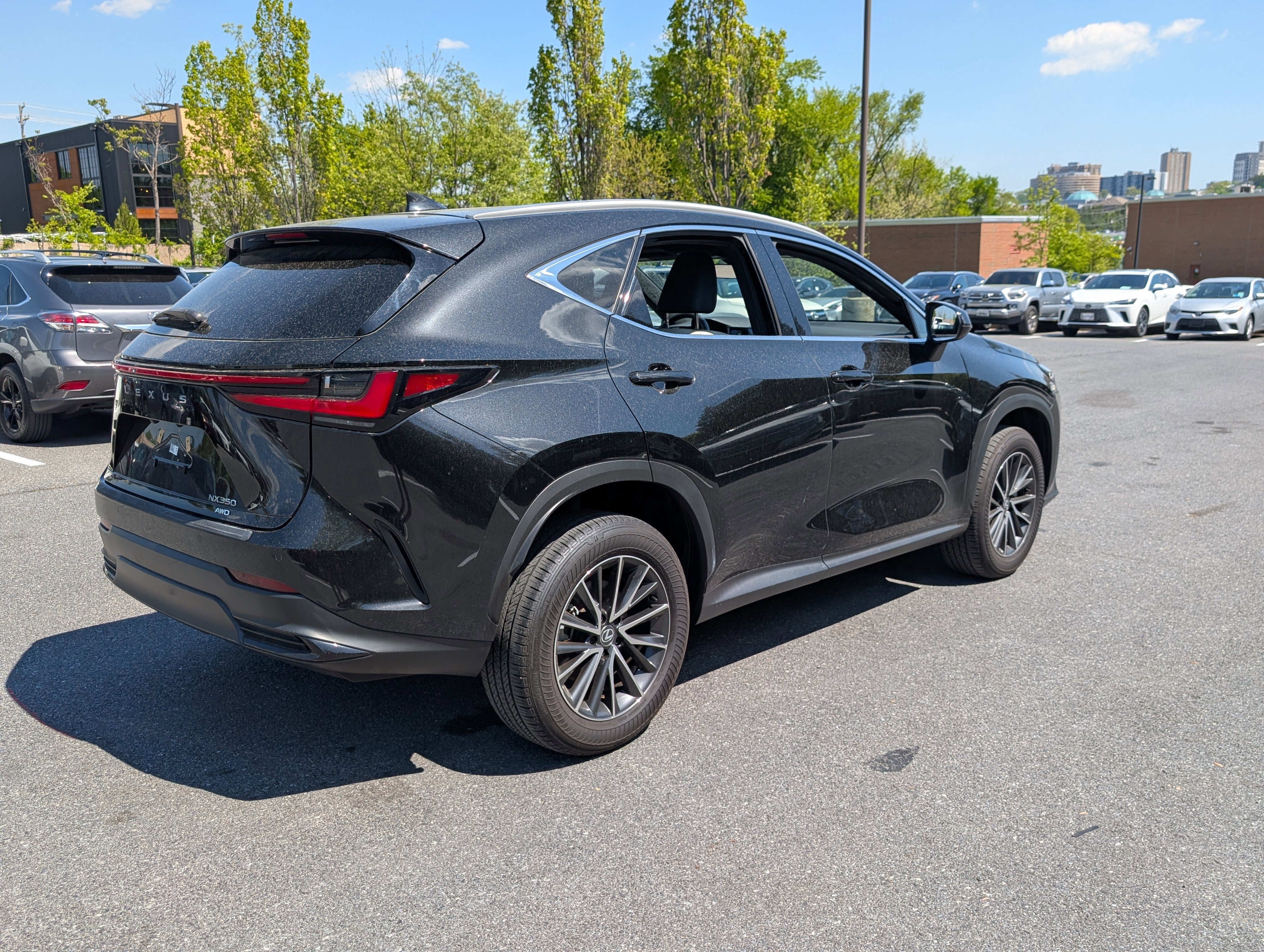 Used 2024 Lexus NX 350 AWD image 3