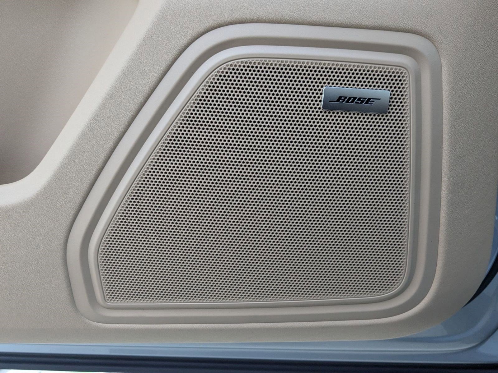 New 2026 Porsche Macan S image 14