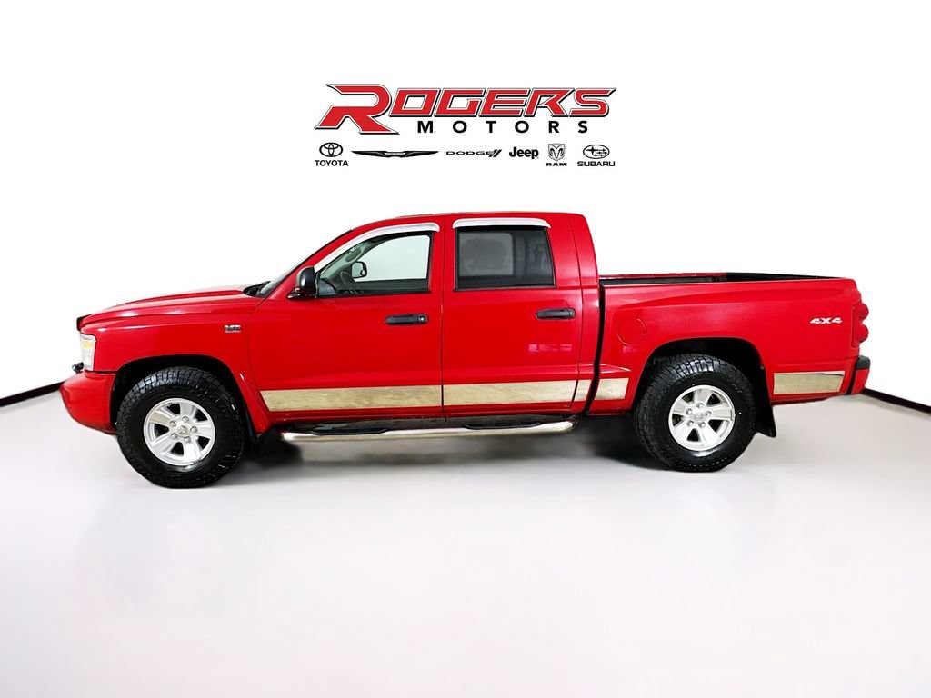 Used 2010 Dodge Dakota SXT w/ Trailer Tow Group AWD/4WD image 4