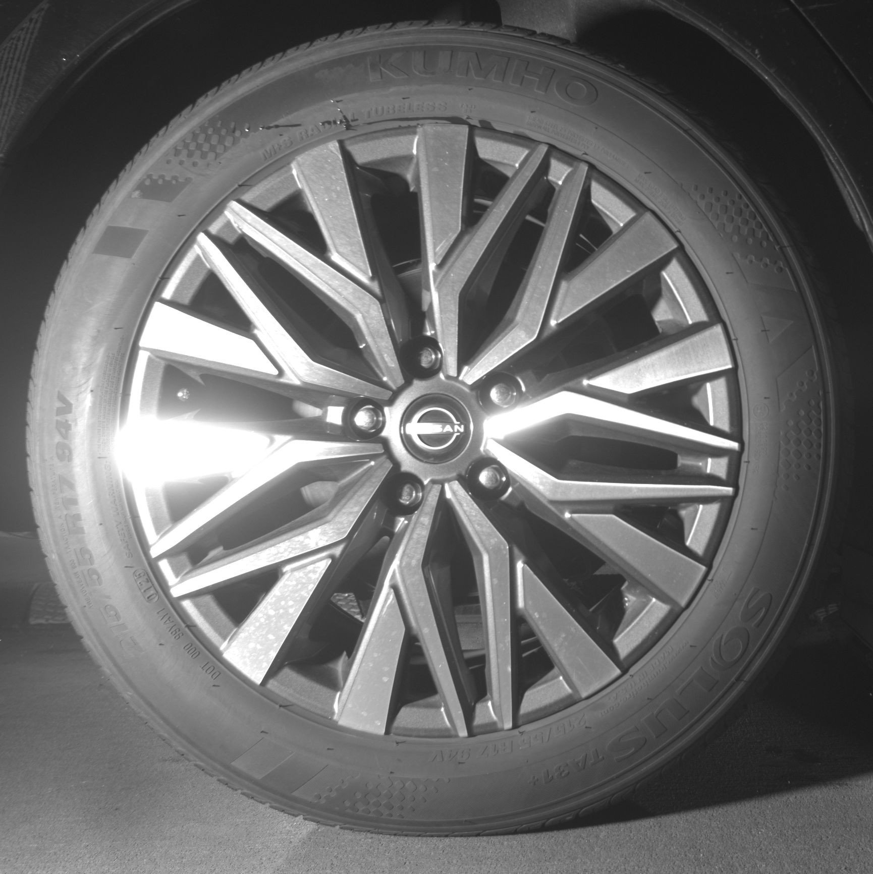 Used 2025 Nissan Altima 2.5 SV FWD image 15