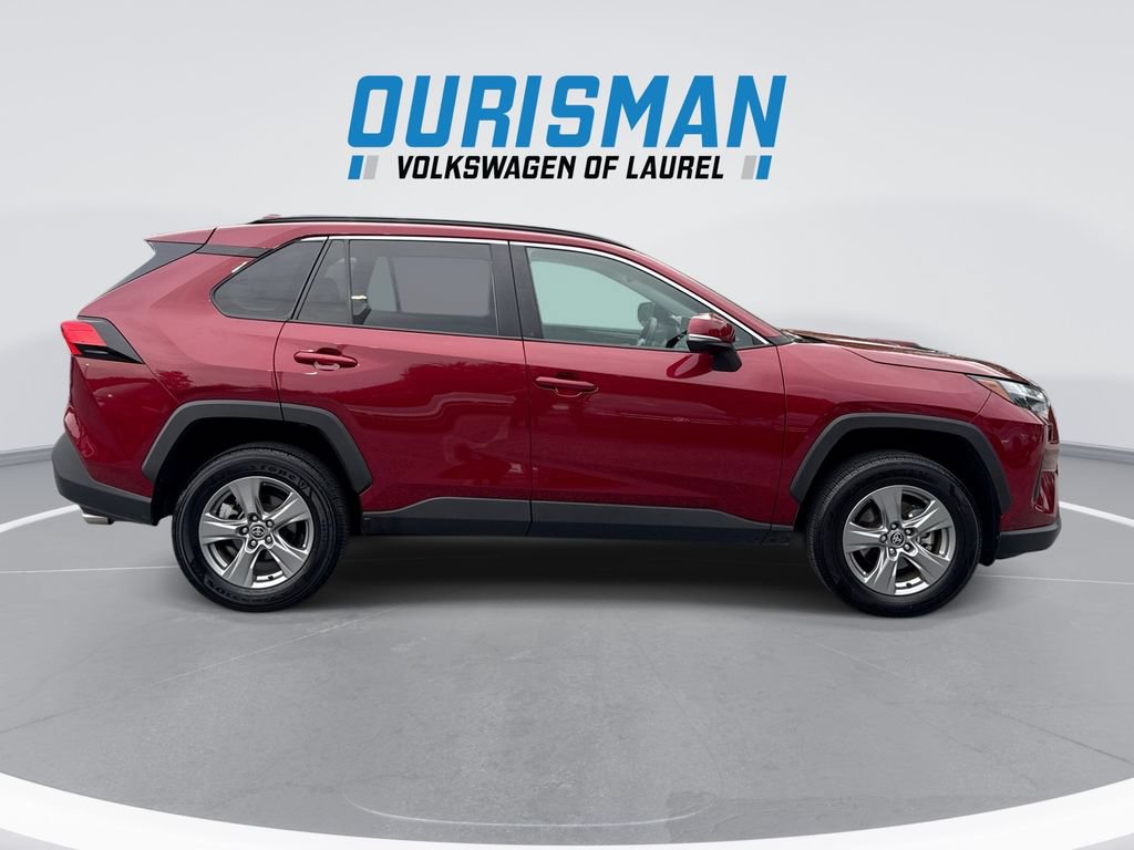 Used 2025 Toyota RAV4 XLE FWD image 9