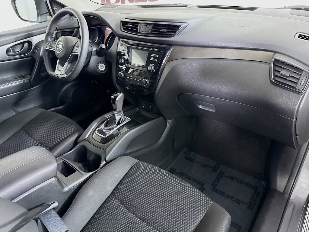 Used 2018 Nissan Rogue Sport S w/ S Appearance Package AWD/4WD image 29