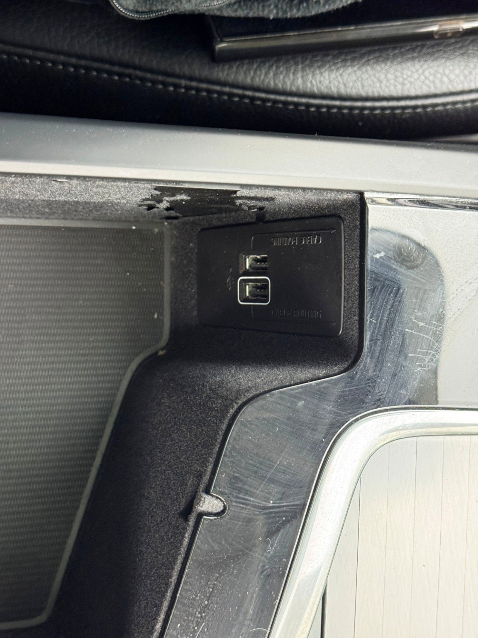 Used 2018 Volvo XC90 T8 Momentum w/ Convenience Package AWD/4WD image 33