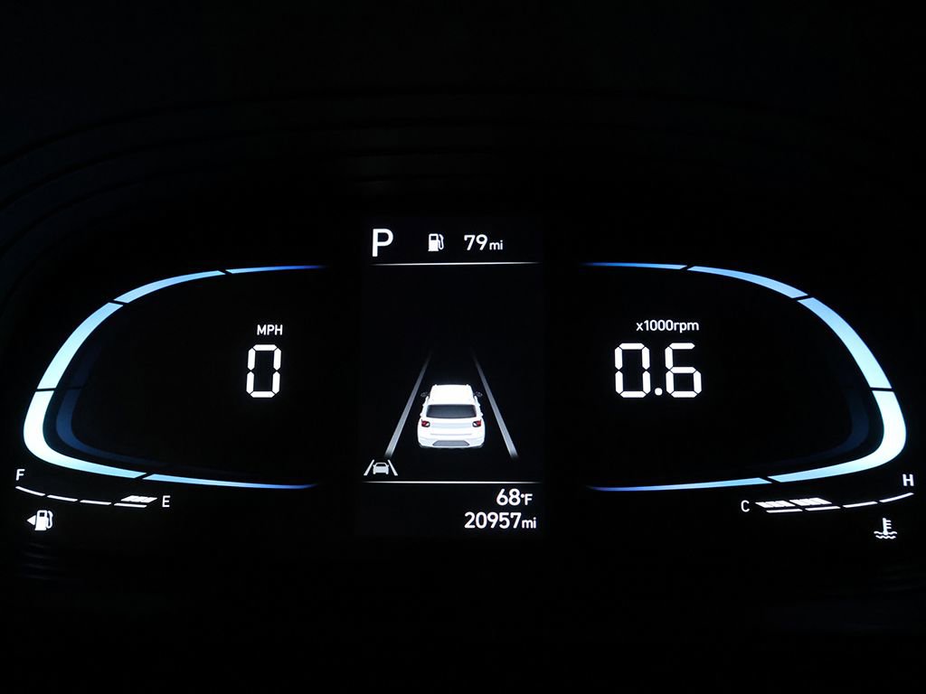 Certified 2024 Hyundai Venue SEL FWD image 33
