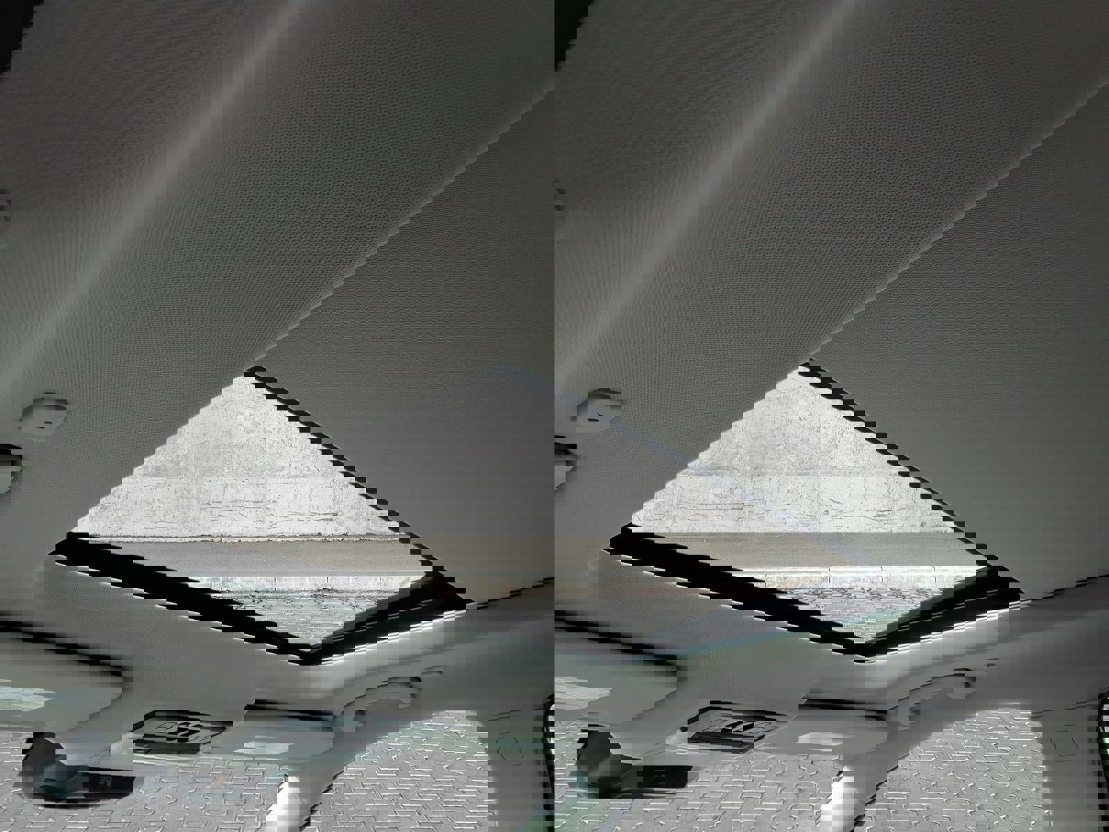 Used 2024 Nissan Rogue SV w/ SV Premium Package image 5