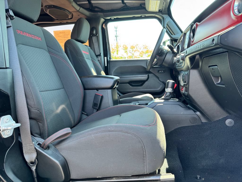 Used 2023 Jeep Wrangler Rubicon AWD/4WD image 10
