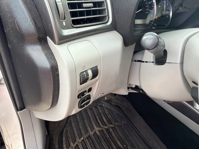 Used 2012 Subaru Forester 2.5X Limited AWD/4WD image 16