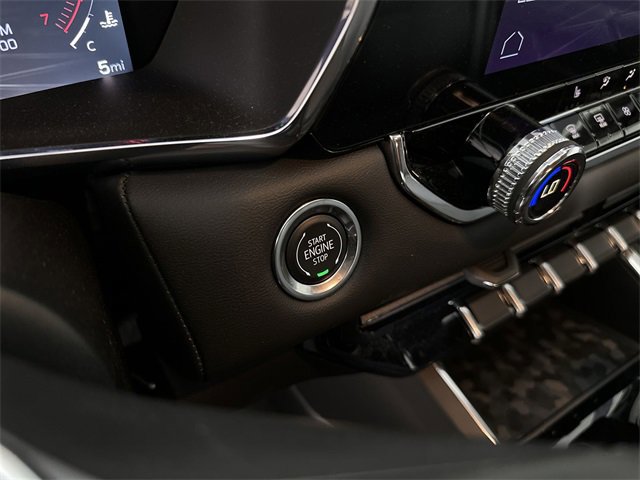 New 2025 GMC Canyon Elevation w/ Convenience Package image 17