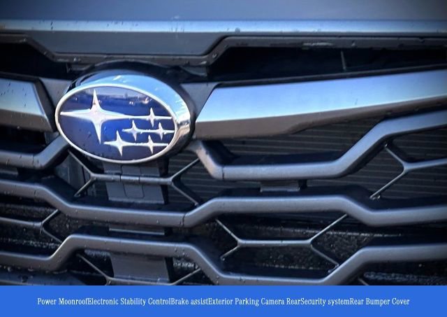 Used 2025 Subaru Crosstrek 2.0i Premium image 4