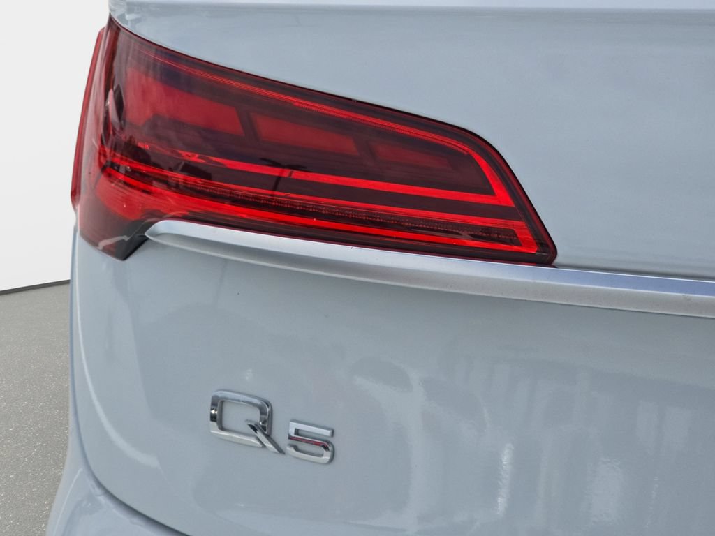Certified 2023 Audi Q5 2.0T Premium Plus w/ Premium Plus Package AWD/4WD image 30