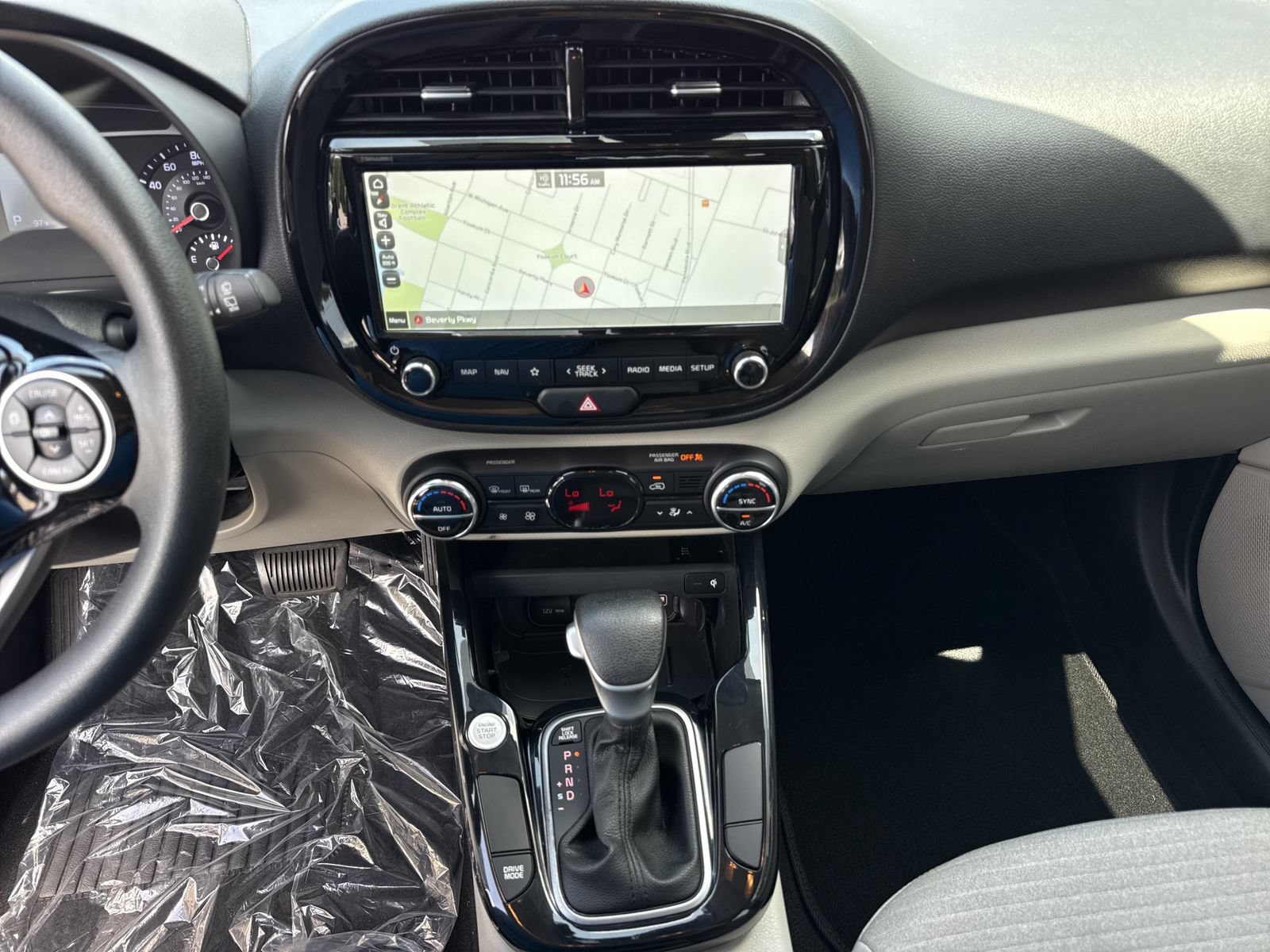 Used 2022 Kia Soul S FWD image 27