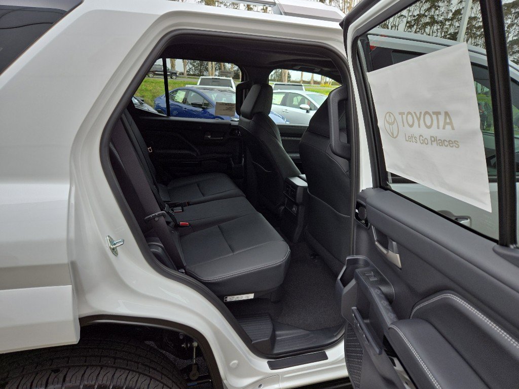 New 2026 Toyota 4Runner Limited image 13