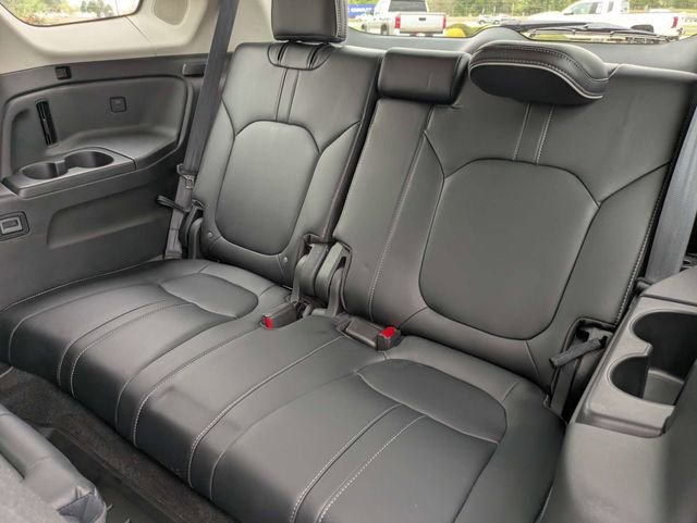 Used 2024 Honda Pilot Elite image 15