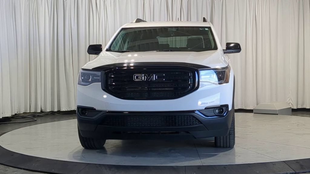 Used 2019 GMC Acadia SLT w/ Black Edition FWD image 3