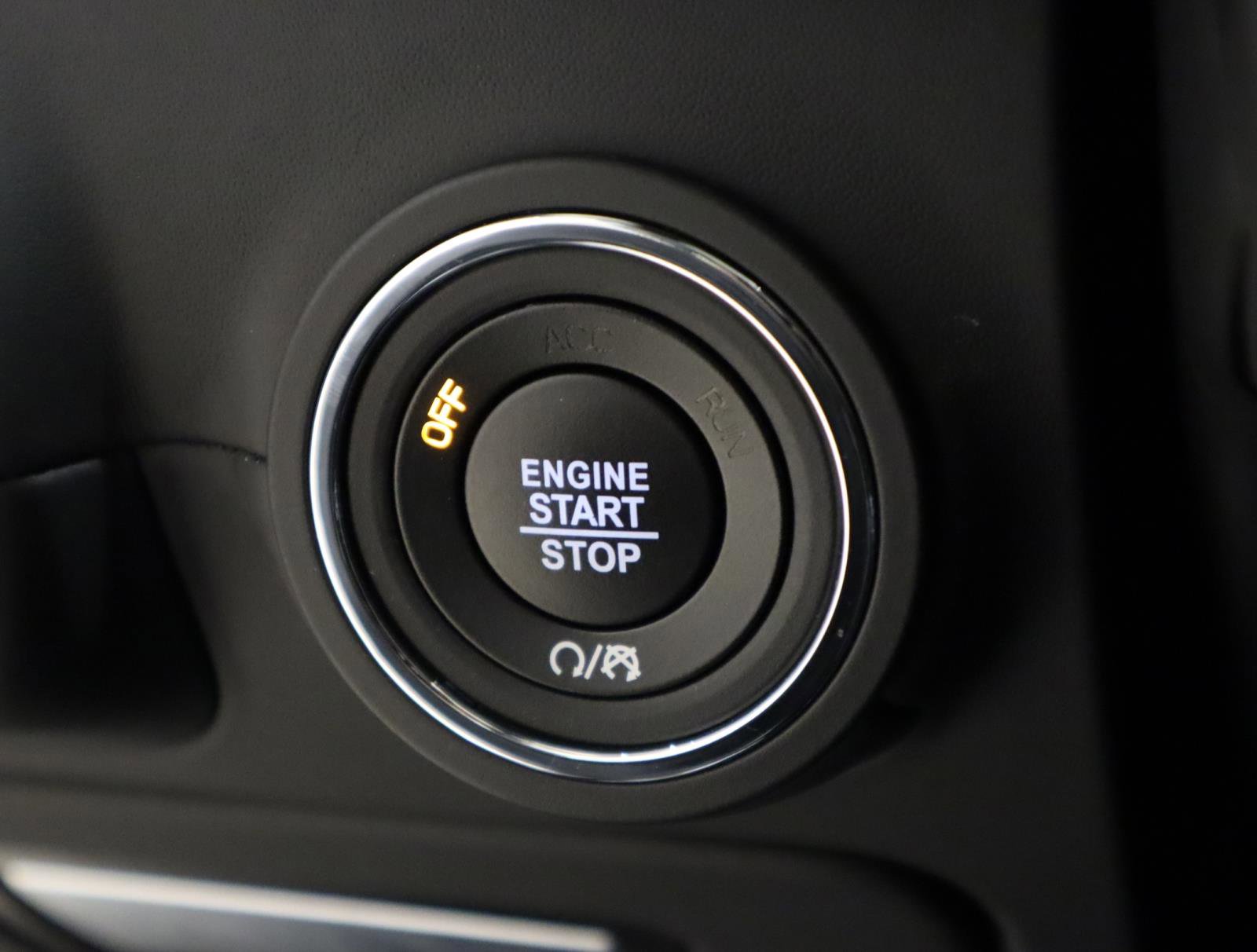 Used 2024 Maserati Ghibli Modena Q4 image 30