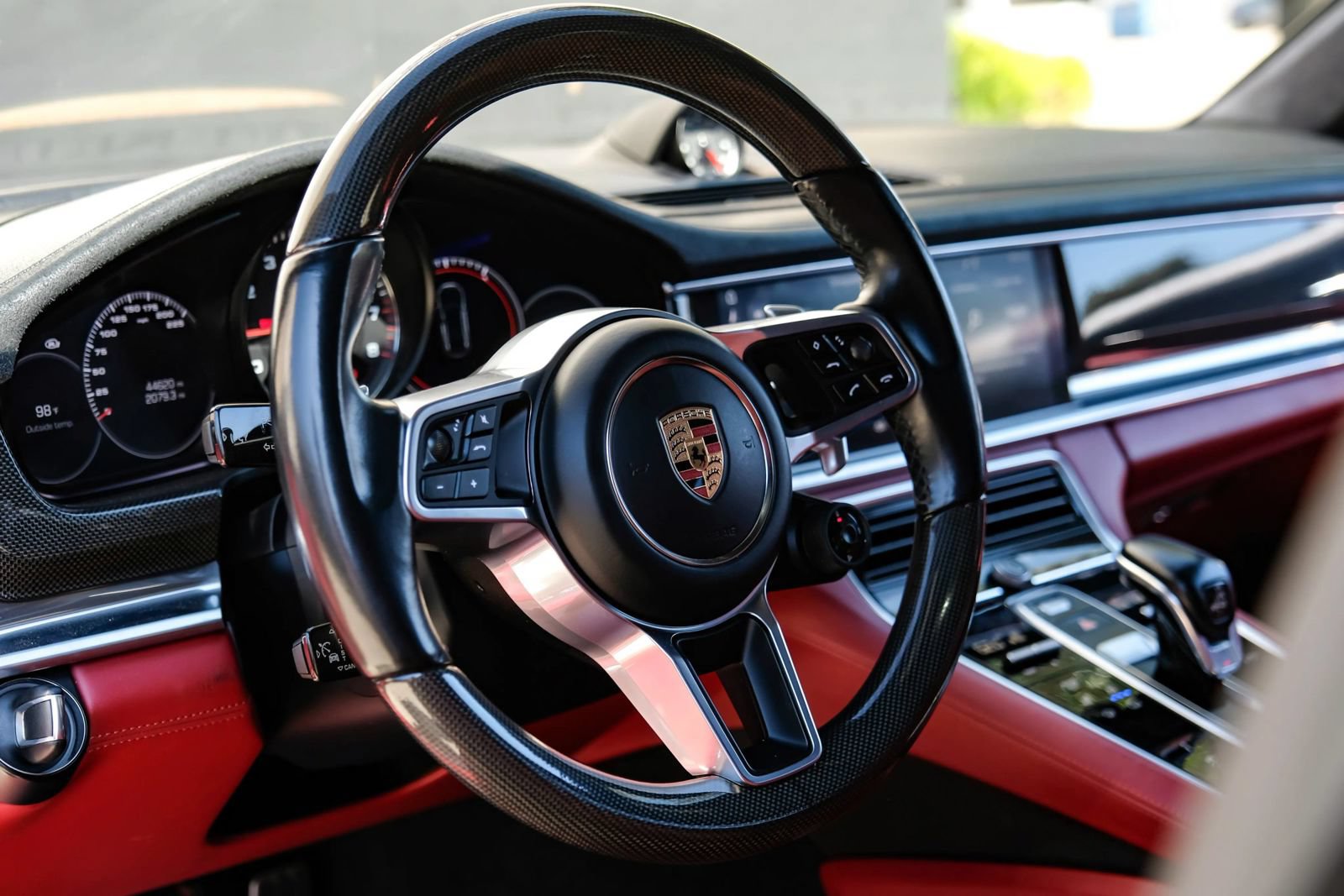 Used 2017 Porsche Panamera Turbo w/ Sportdesign Package AWD/4WD image 16