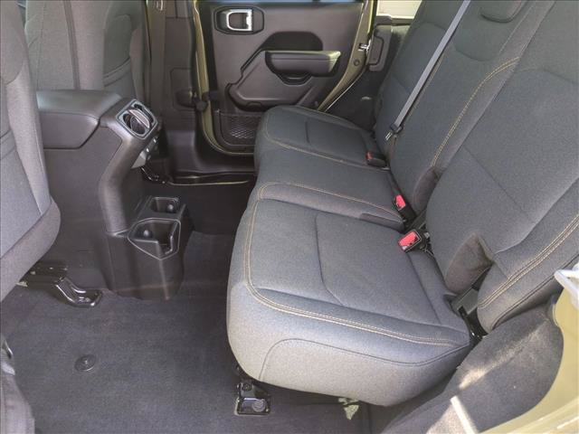 Used 2025 Jeep Wrangler Unlimited Sport AWD/4WD image 17