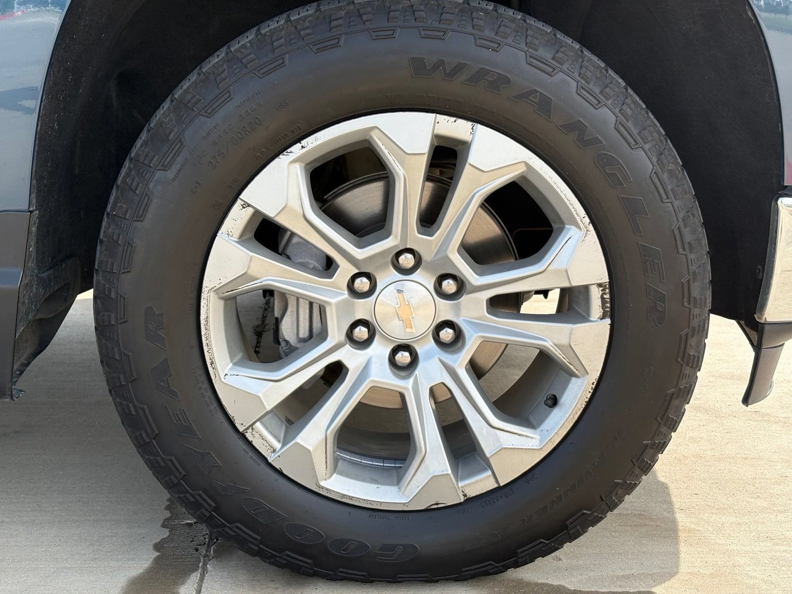 Used 2024 Chevrolet Silverado 1500 LTZ AWD/4WD image 10