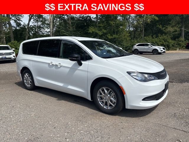 New 2026 Chrysler Voyager LX image 3
