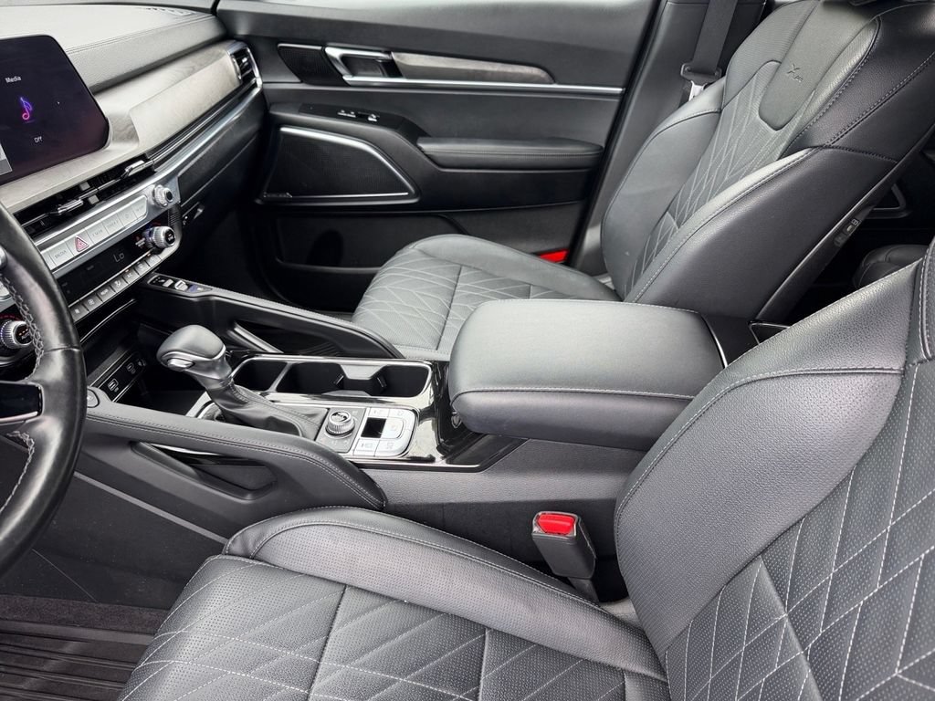 Used 2023 Kia Telluride SX X-Pro AWD/4WD image 12