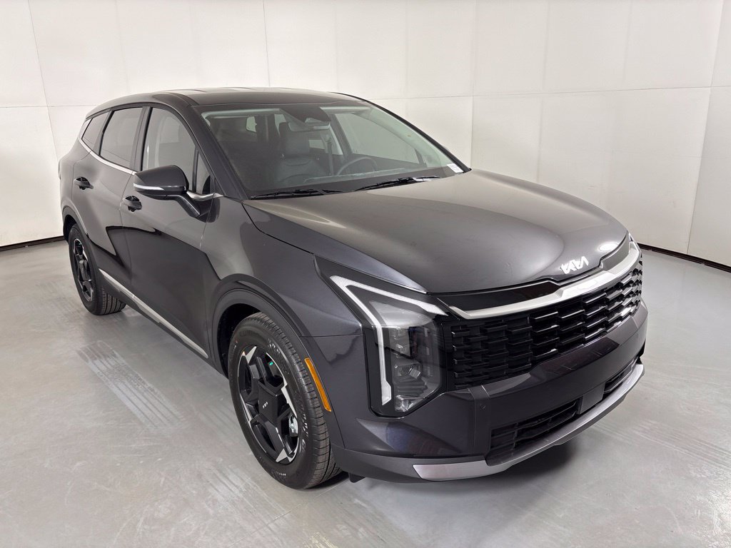 New 2026 Kia Sportage EX FWD image 2