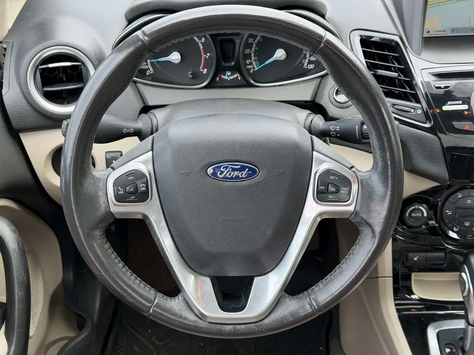 Used 2017 Ford Fiesta Titanium FWD image 12
