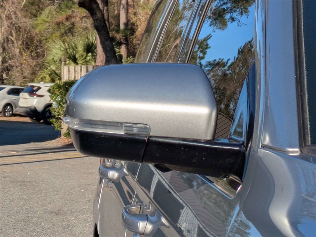 Used 2020 Ford Expedition XLT w/ Equipment Group 202A image 11