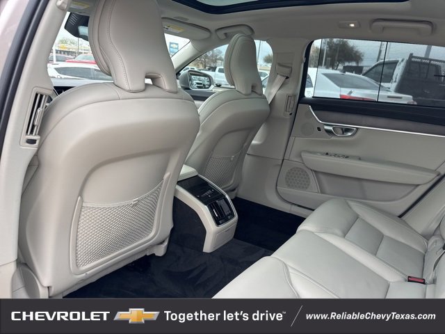 Used 2023 Volvo S90 B6 Ultimate image 10