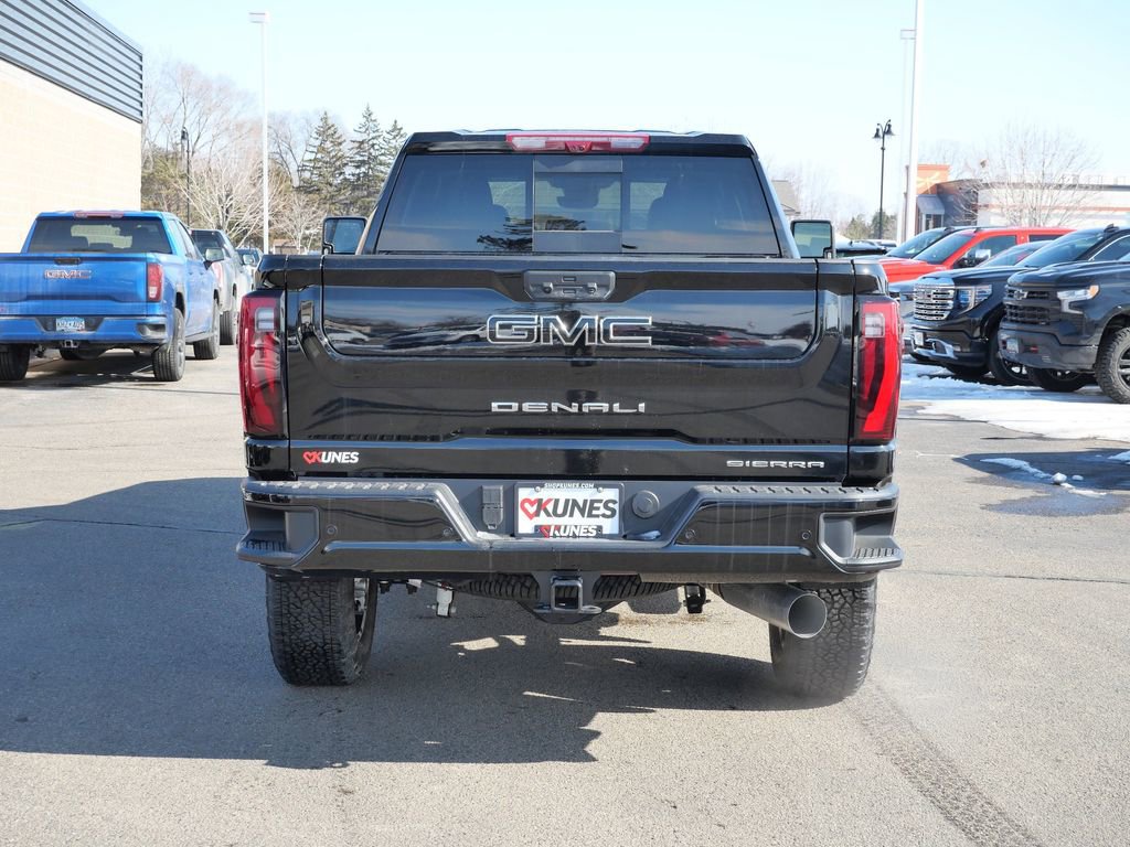 New 2026 GMC Sierra 3500 Denali w/ Denali Reserve Package image 10