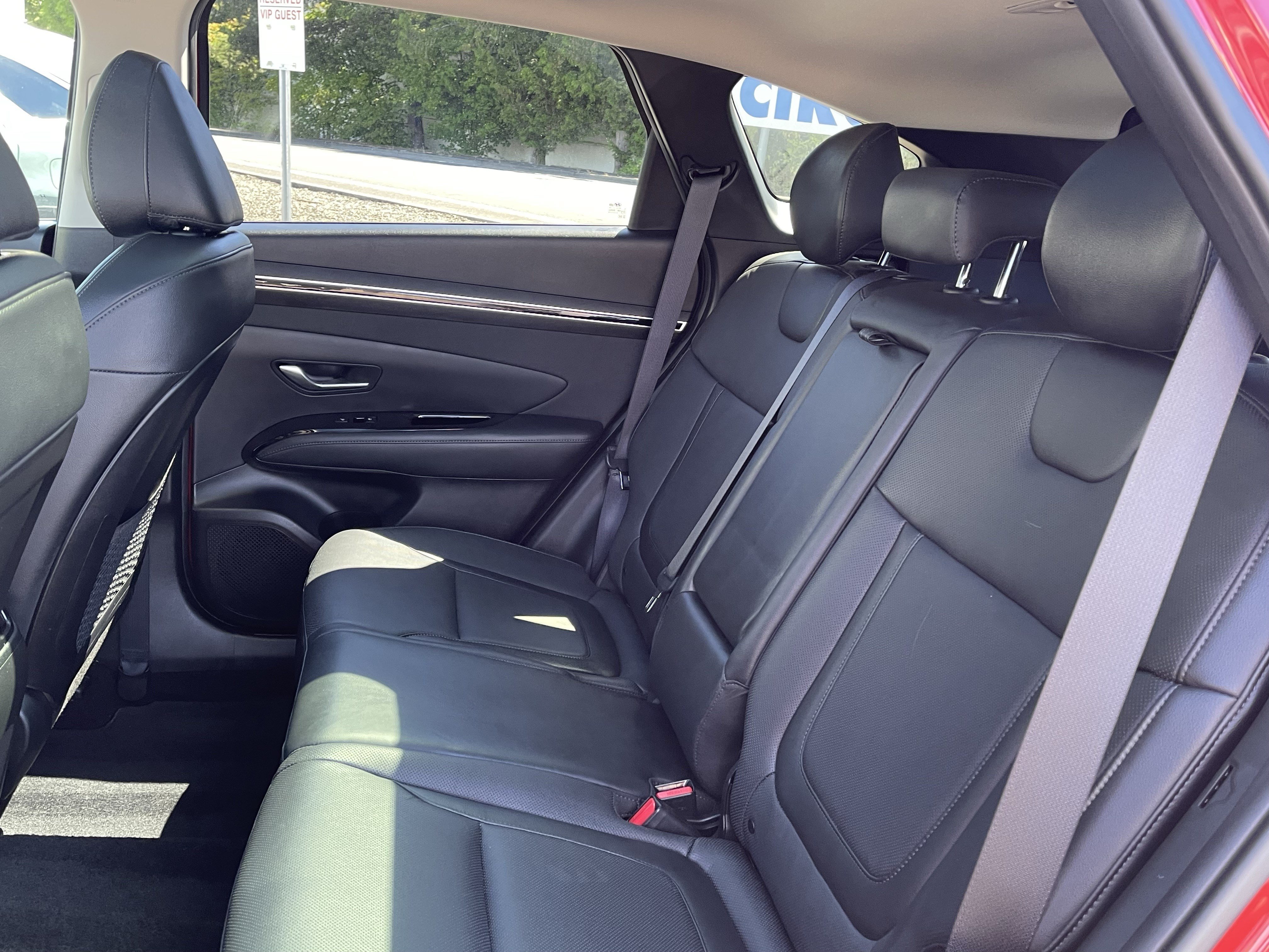 Certified 2023 Hyundai Tucson Limited AWD/4WD image 15