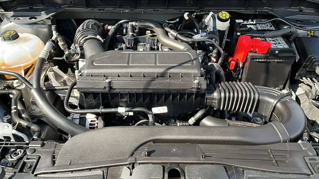 Used 2025 Ford Escape ST-Line AWD/4WD image 12