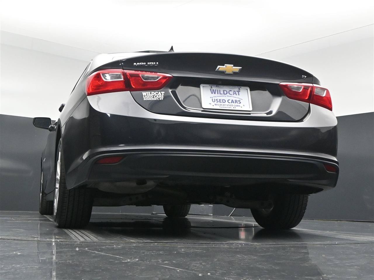 Used 2023 Chevrolet Malibu LT FWD image 34