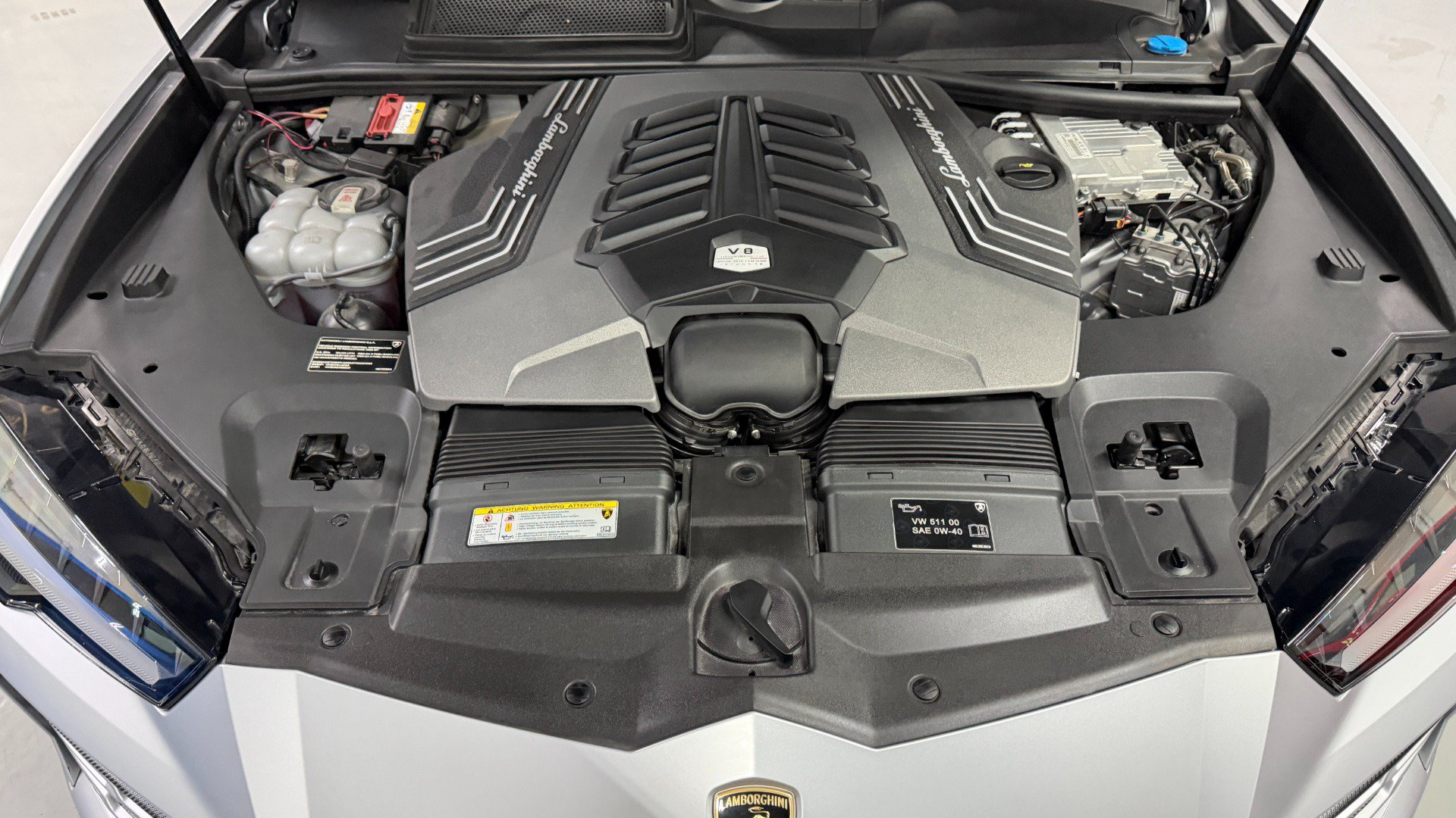Used 2022 Lamborghini Urus AWD/4WD image 89