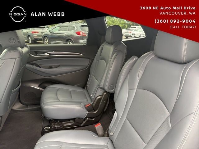 Used 2022 Buick Enclave Premium AWD/4WD image 28