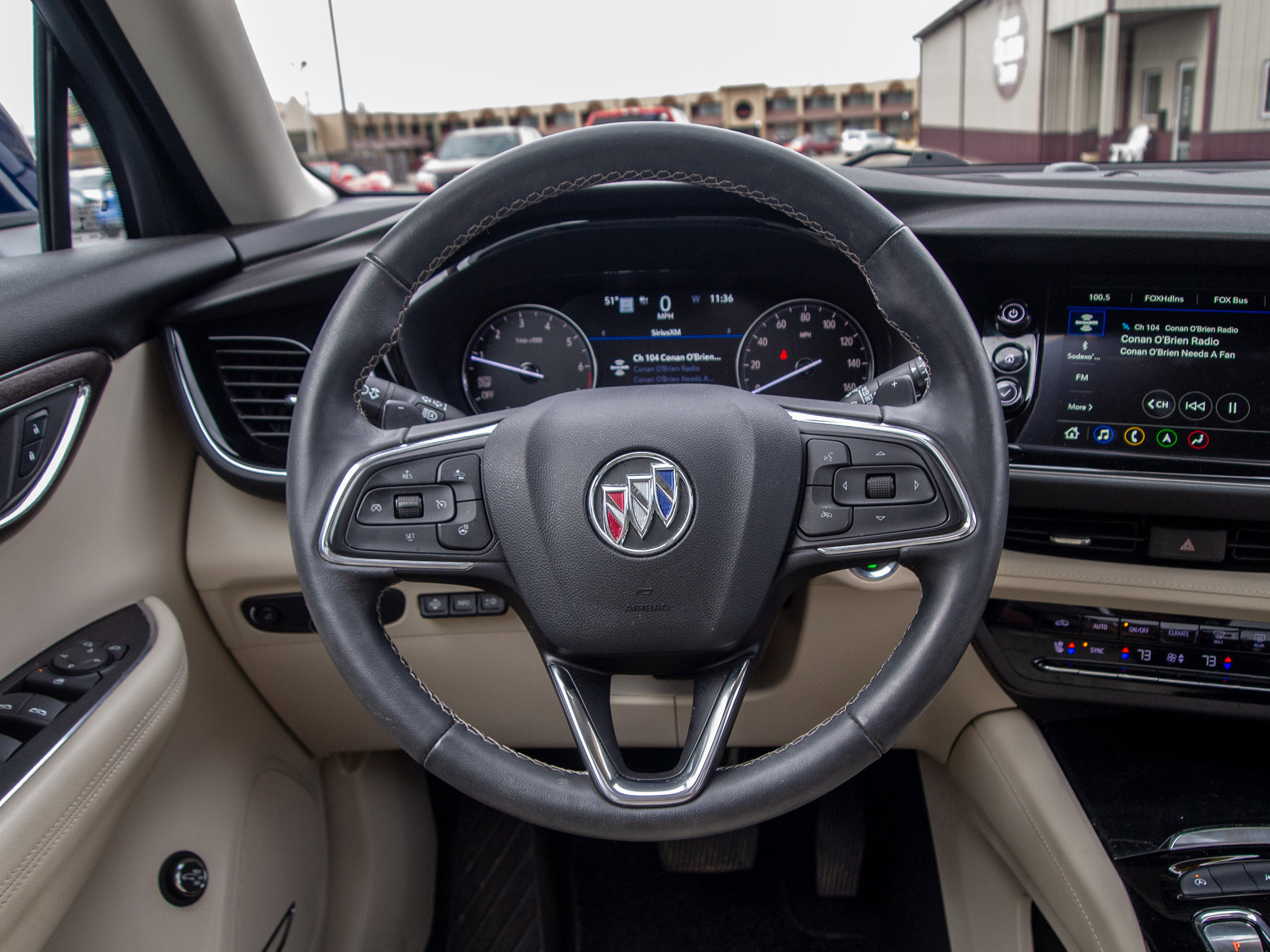 Used 2023 Buick Envision Avenir image 20