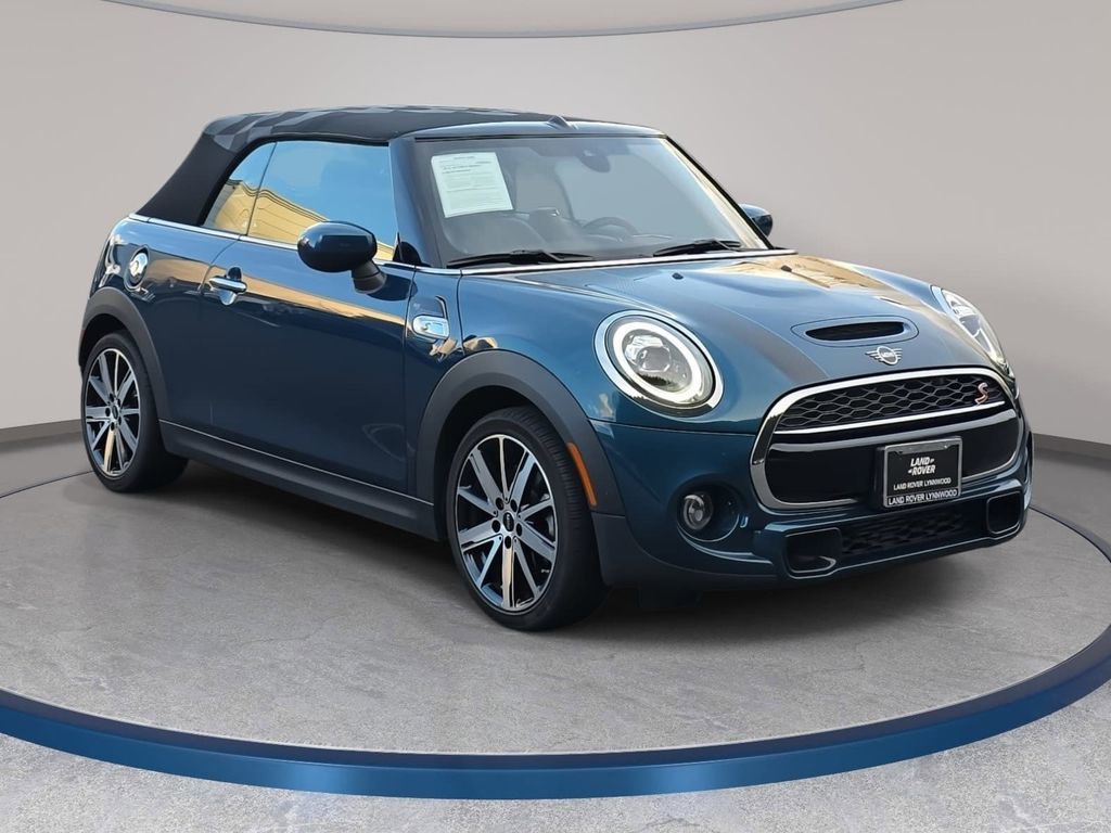 Used 2021 MINI Cooper S w/ Sidewalk Package image 4