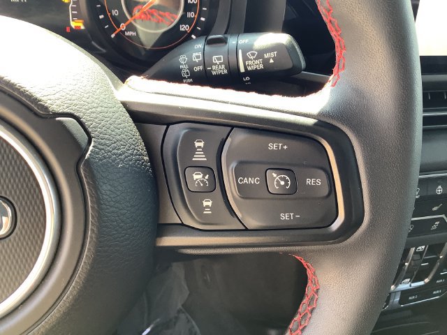 Used 2024 Jeep Wrangler Unlimited Rubicon w/ Safety Group AWD/4WD image 12