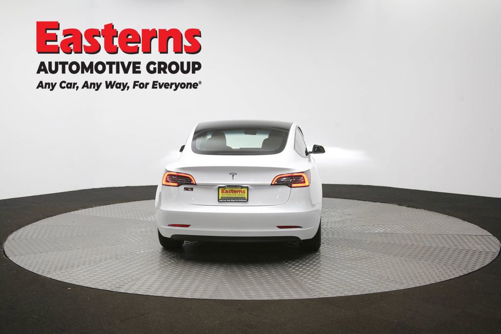 Used 2022 Tesla Model 3 Standard Range image 33