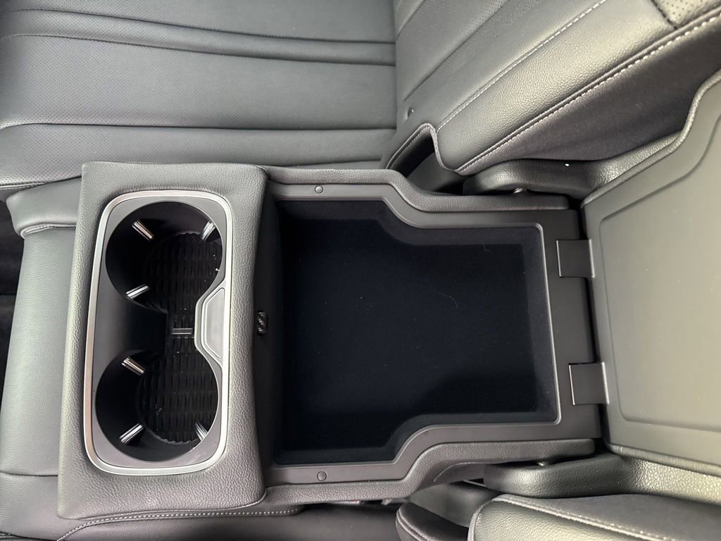 Certified 2025 Genesis GV80 2.5T Standard image 17