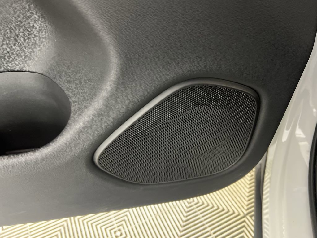 Used 2023 Volvo XC60 B6 Ultimate image 24